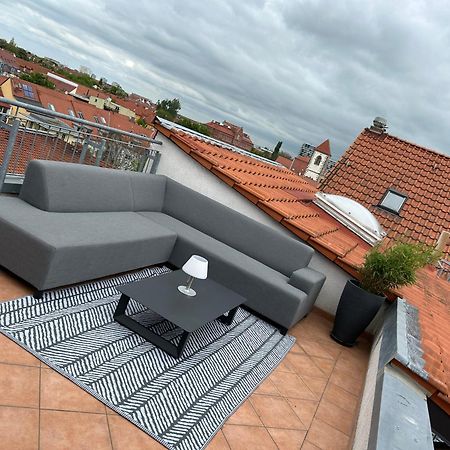 Hotel Garni " Am Domplatz" Erfurt Exteriör bild