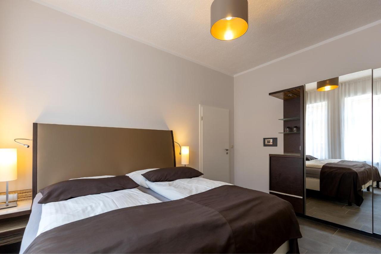 Hotel Garni " Am Domplatz" Erfurt Exteriör bild