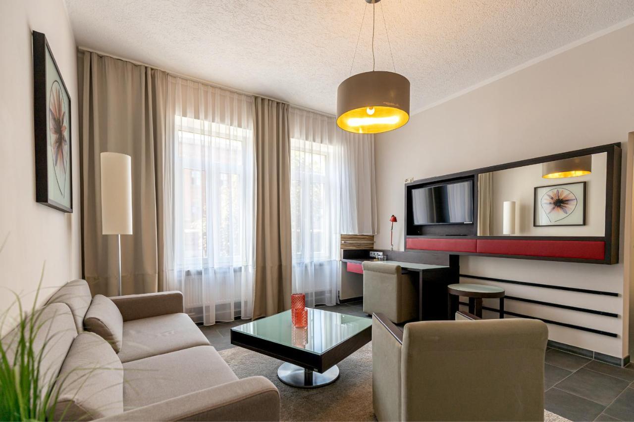 Hotel Garni " Am Domplatz" Erfurt Exteriör bild