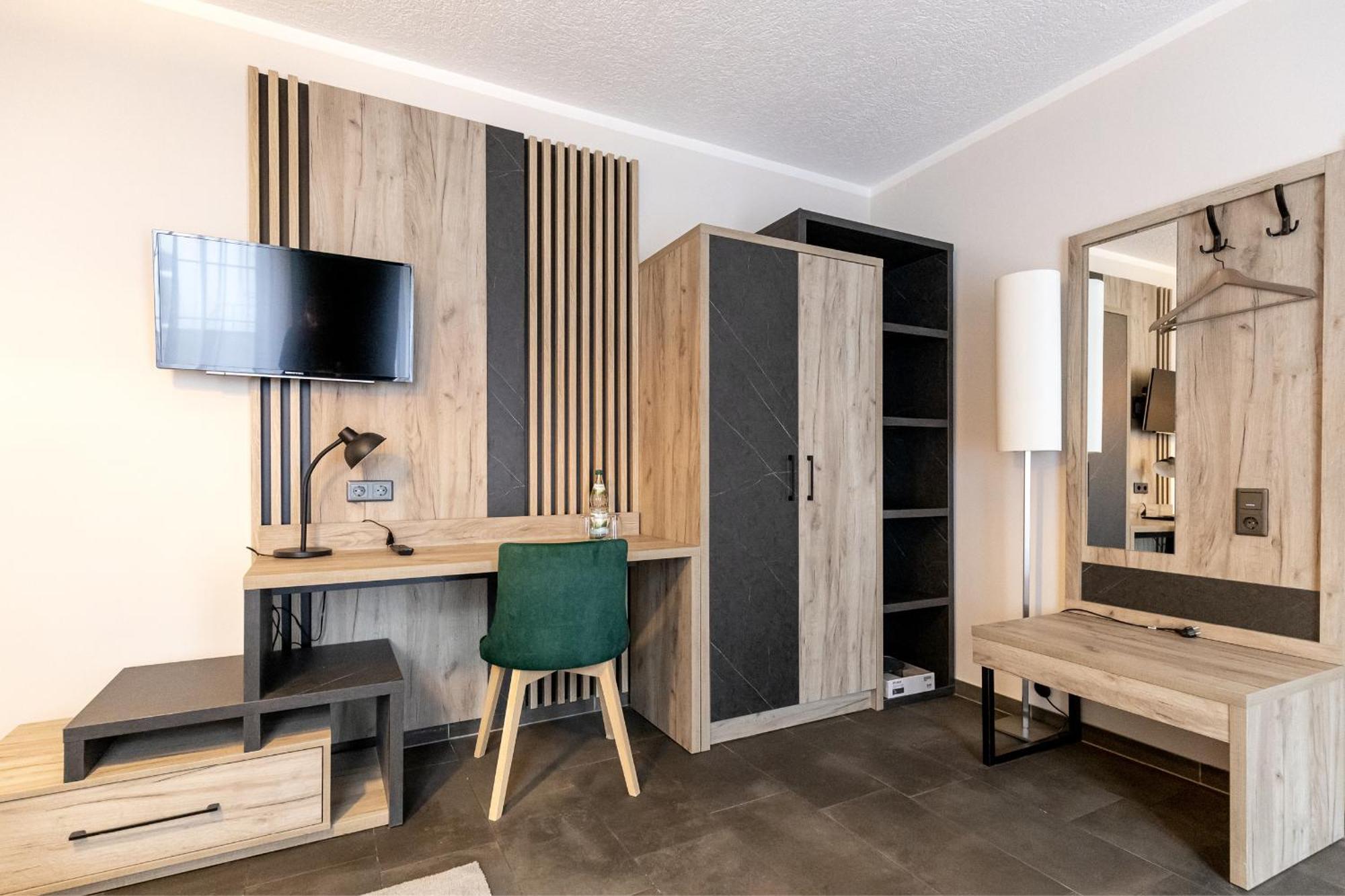 Hotel Garni " Am Domplatz" Erfurt Exteriör bild